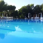 Appartamento Oasi Nel Verde Con Discesa Al Mare E Con Piscina